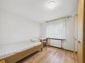 Schlafzimmer, OG - 