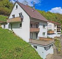 Renovierungsbedürftiges Zweifamilienhaus mit Garage in ruhiger Hanglage - Neudenau / Herbolzheim (Jagst)