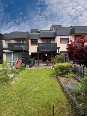 Garten mit Terrasse - Platzwunder in Gärtringen - 419.000,00&nbsp;EUR Kaufpreis, ca.&nbsp; 110,00&nbsp;m&sup2;&nbsp;Wohnfl&auml;che
