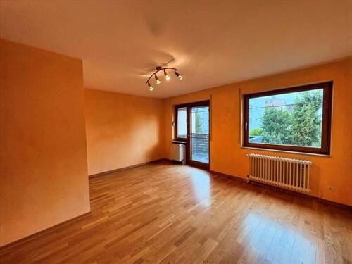 Schlafzimmer mit Zugang Balkon - 