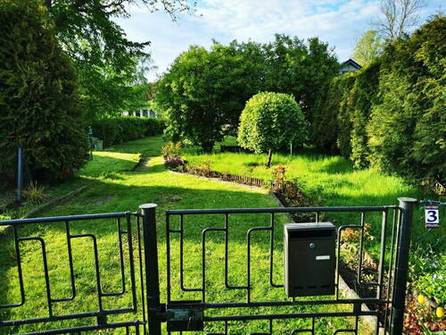 Einfahrt - 2 Zimmer Bungalow in Roggow OT Rerik