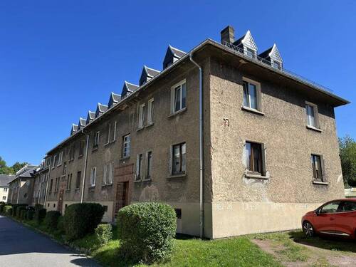 Hausansicht - Etagenwohnung mit 51,90 m² in Chemnitz zur Miete