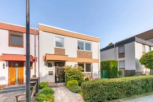 Ansicht (1) - Familienfreundliches Reihenendhaus in ruhiger Lage mit schönem Garten