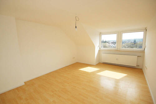 Ideales Arbeits- oder Kinderzimmer - 