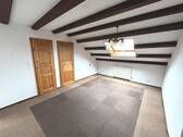 Zimmer-ausgebauter Bühnenbereich - 