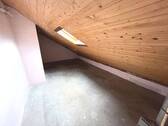 Abstell-ausgebauter Bühnenbereich - 