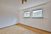 Arbeits-/ Kinderzimmer - UG - 