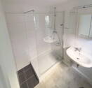 Badezimmer - 3 Zimmer Etagenwohnung zur Miete in Bielefeld