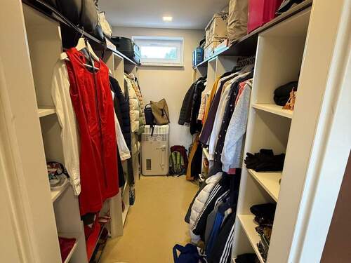 Ankleide OG.jpeg - Mehrfamilienhaus, Wohnhaus mit 250,00 m&sup2; in Merseburg zum Kaufen