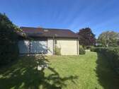 Seitliche Ansicht und Garten - 