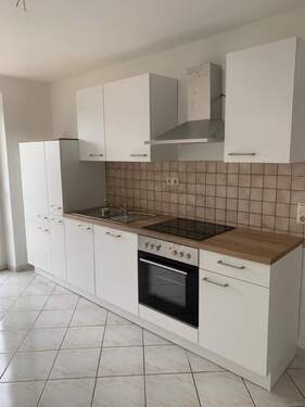 Küche Einbauküche - Etagenwohnung mit 72,30 m&sup2; in Freiberg zur Miete