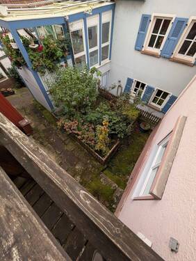 Innenhof 1.jpg - Doppelhaushälfte mit 98,00 m&sup2; in Freudenberg zum Kaufen