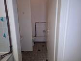 WC - 