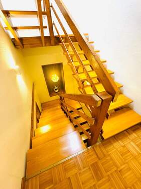 28.1. Treppe EG zu OG - 