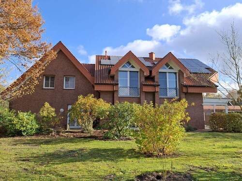 Gartenansicht - Attraktives Wohnhaus in ländlicher Idylle mit vielen Nutzungsmöglichkeiten