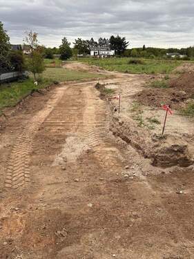 Gelände vor Erschließung - Grundstück zum Kaufen in Urmitz