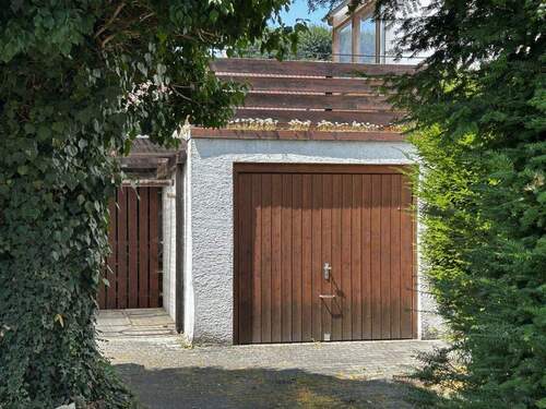 Garage - Doppelhaushälfte mit 123,00 m&sup2; in Erbach zum Kaufen