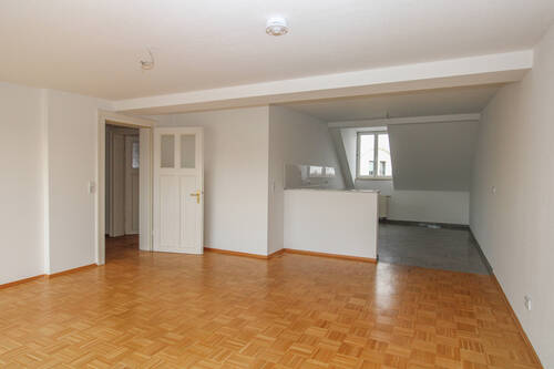 Wohnküche - 3 Zimmer Etagenwohnung zum Kaufen in Leipzig