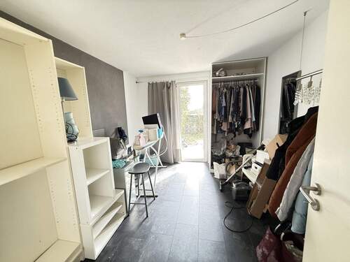 Kinderzimmer mit Zugang Terrasse - 