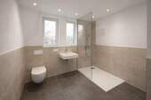 Modernes Badezimmer - Einfamilienhaus in Kassel zum Kaufen