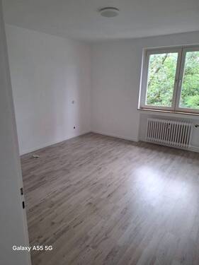 PHOTO-2025-07-17-17-58-34-2 - Renovierte Etagenwohnung sucht neue Mieter