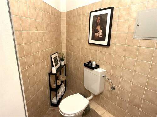 WC - 
