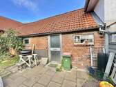 Schuppen hinter der Garage - 