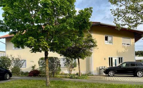 6.jpg - Moderne Gewerbeimmobilie mit 833,9 m² Nutzfläche – Baujahr 2003 – 2.683 m² Grundstück – vielseitig nutzbar