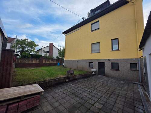 20250908_175133.jpg - Mehrfamilienhaus, Wohnhaus mit 470,00 m² in Merchweiler zum Kaufen