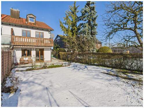 Ansicht Süd - 4 Zimmer Doppelhaushälfte zum Kaufen in Germering