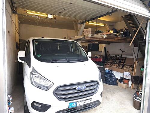 große Garage - 