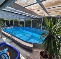 Familientraum in Rheinböllen: Großzügiges Haus mit Pool, Wintergarten und großem Garten