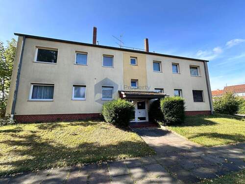 Außenanlage Eingang - 