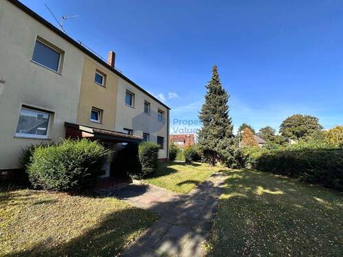 Außenanlage Eingang - 