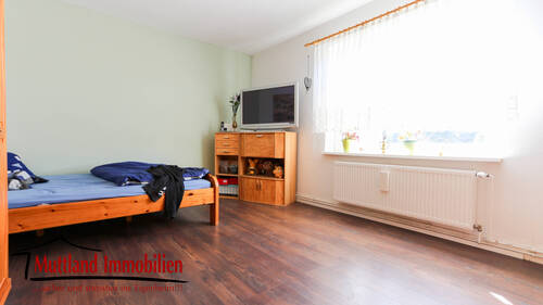 Zimmer 2 - 