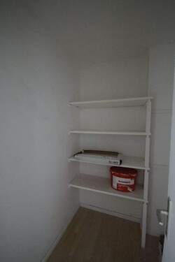 Abstellkammer - 