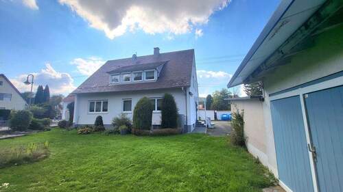 Ansicht - 6 Zimmer Einfamilienhaus in Leipheim