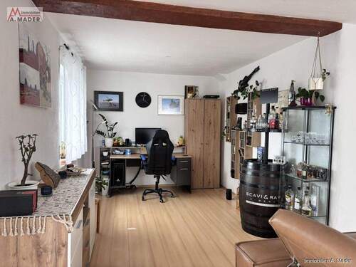 Wohnzimmer - 4 Zimmer Doppelhaushälfte zum Kaufen in Tapfheim