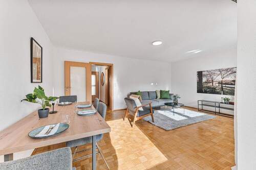 Wohzimmer - 4 Zimmer Reihenmittelhaus in Ulm