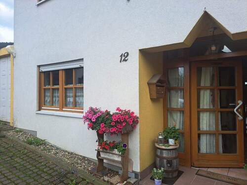 Bild 5 - 5 Zimmer Doppelhaushälfte in Fürth