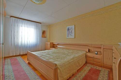 25-5517 - EG Schlafzimmer - 