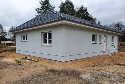 Außenansicht - 4 Zimmer Bungalow zum Kaufen in Bad Düben