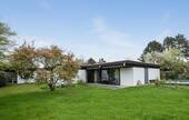 Bild 1 - Großzügiger Bungalow mit Einliegerwohnung und Außenpool