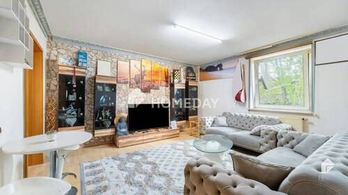 Wohnzimmer 1 - 2 Zimmer Etagenwohnung in Augsburg