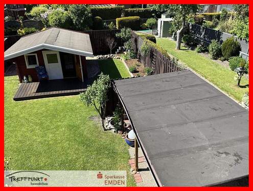 Blick in den Garten, Ansicht II - Reihenendhaus mit 111,00 m² in Emden zum Kaufen