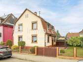 Außenansicht - Familienfreundlich und charmant: Einfamilienhaus mit Wintergarten, Scheune und Garten in Neureut