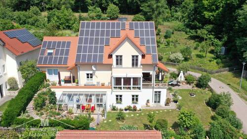 Westansicht - 7 Zimmer Einfamilienhaus in Dietfurt