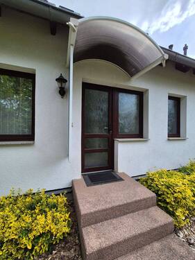 Eingang zur DG Wohnung - 