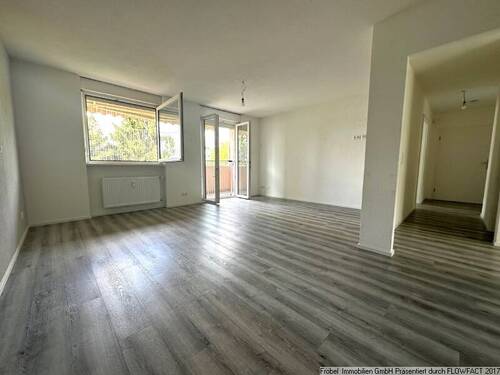 Wohn- und Esszimmer - 