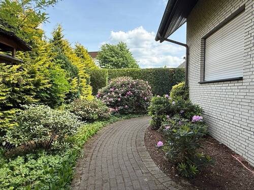 Eingangsbereich - 6 Zimmer Mehrfamilienhaus, Wohnhaus in Osnabrück